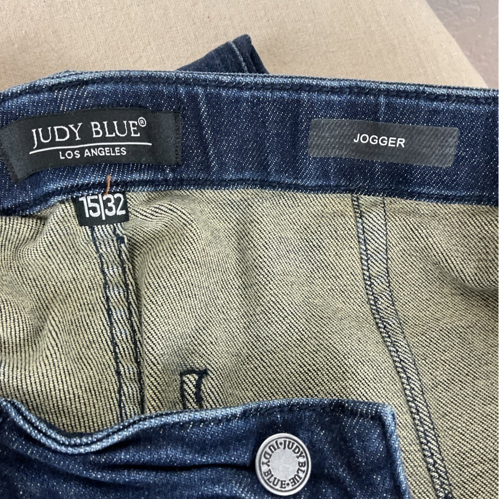 Women’s Judy Blue Dark Wash Pull On Jogger Jeans Drawstring Size 15/32 - Picture 8 of 8